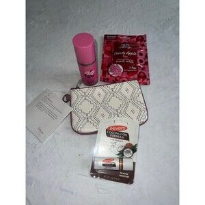 Thirty one coin purse, bbw warm tonka spray, hand mask & lip balm gift